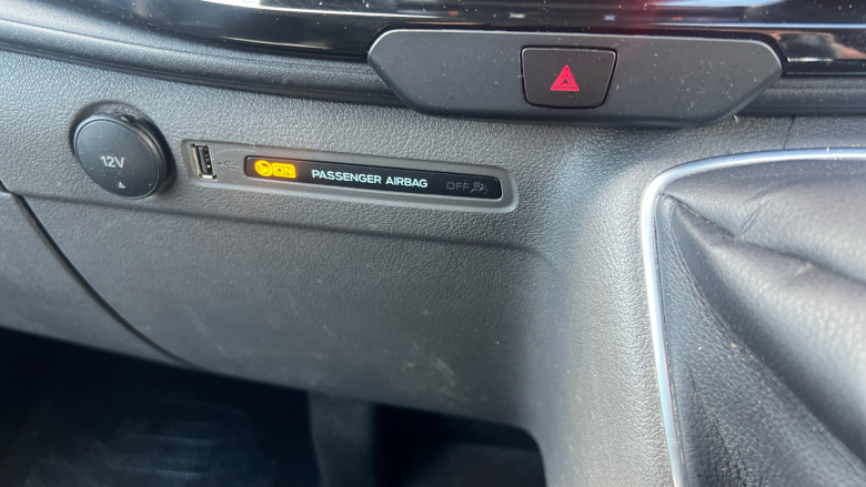 Ford Transit Custom 280 L1 Diesel Fwd 2.0 EcoBlue 130ps Low Roof Limited Van